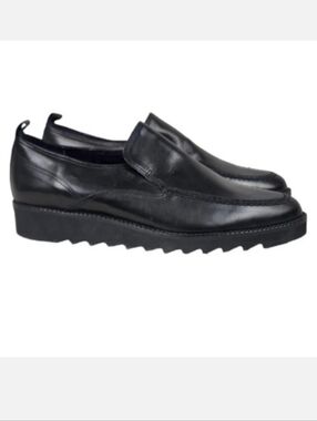 Donald J Pliner Sport Doro Leather Loafers Dark Purple Size 7 1/2M